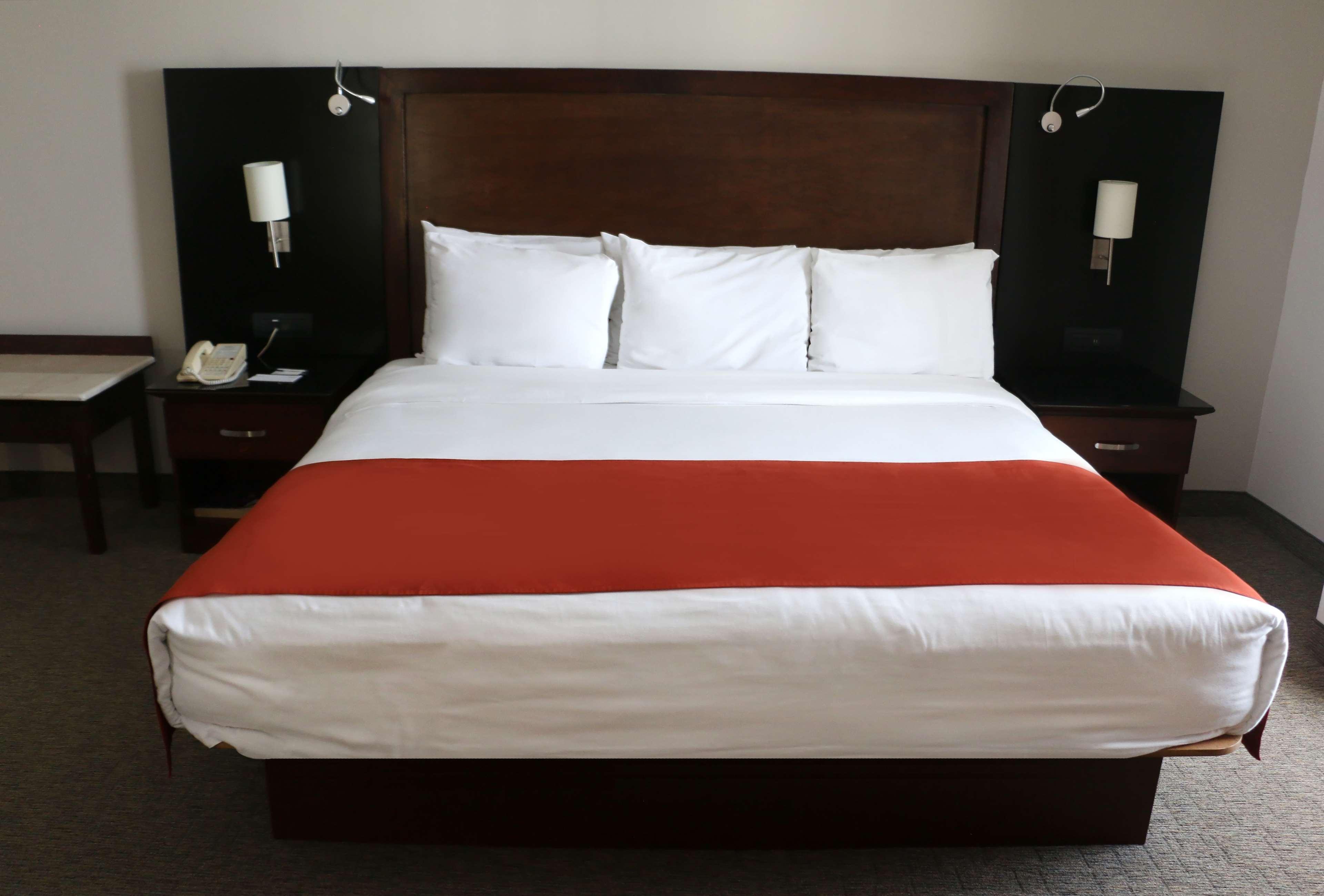 Radisson Poliforum Plaza Hotel León Eksteriør bilde
