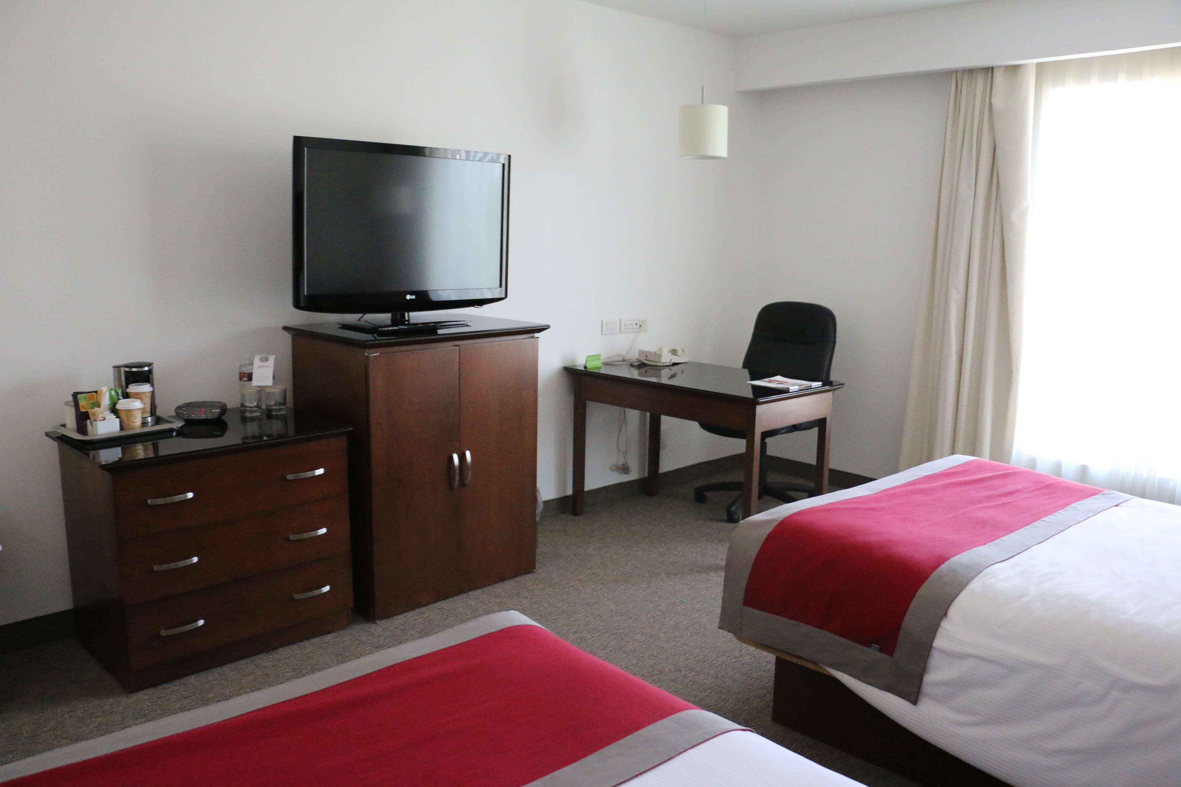 Radisson Poliforum Plaza Hotel León Eksteriør bilde