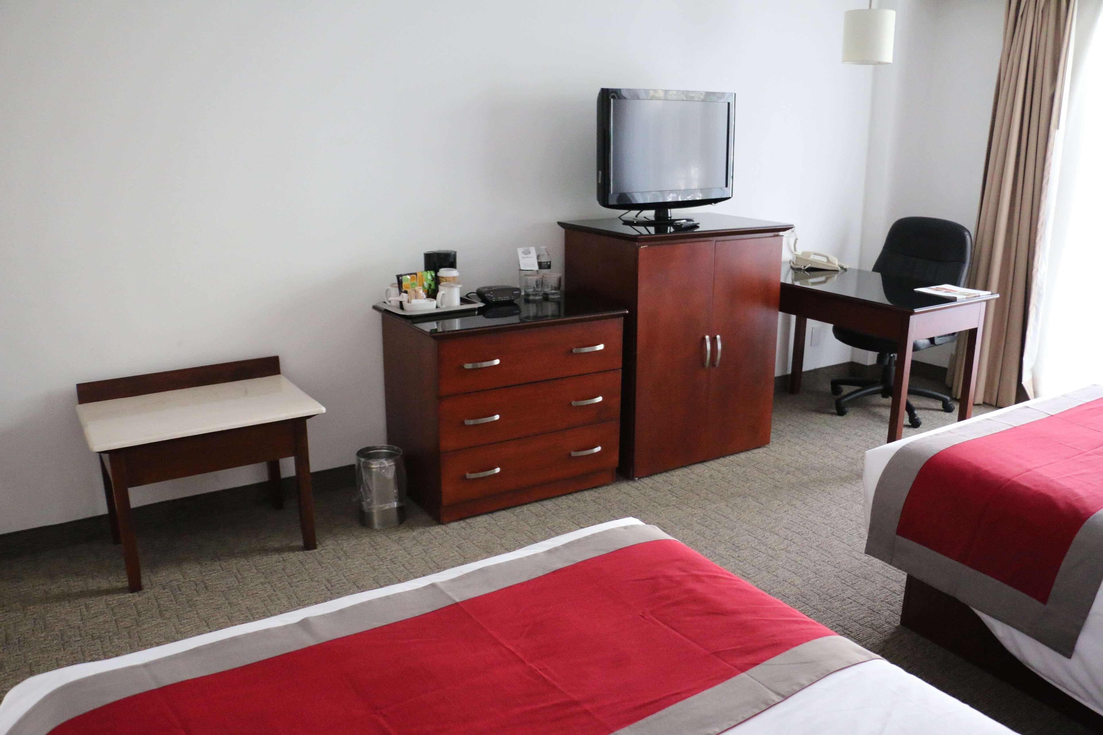 Radisson Poliforum Plaza Hotel León Eksteriør bilde
