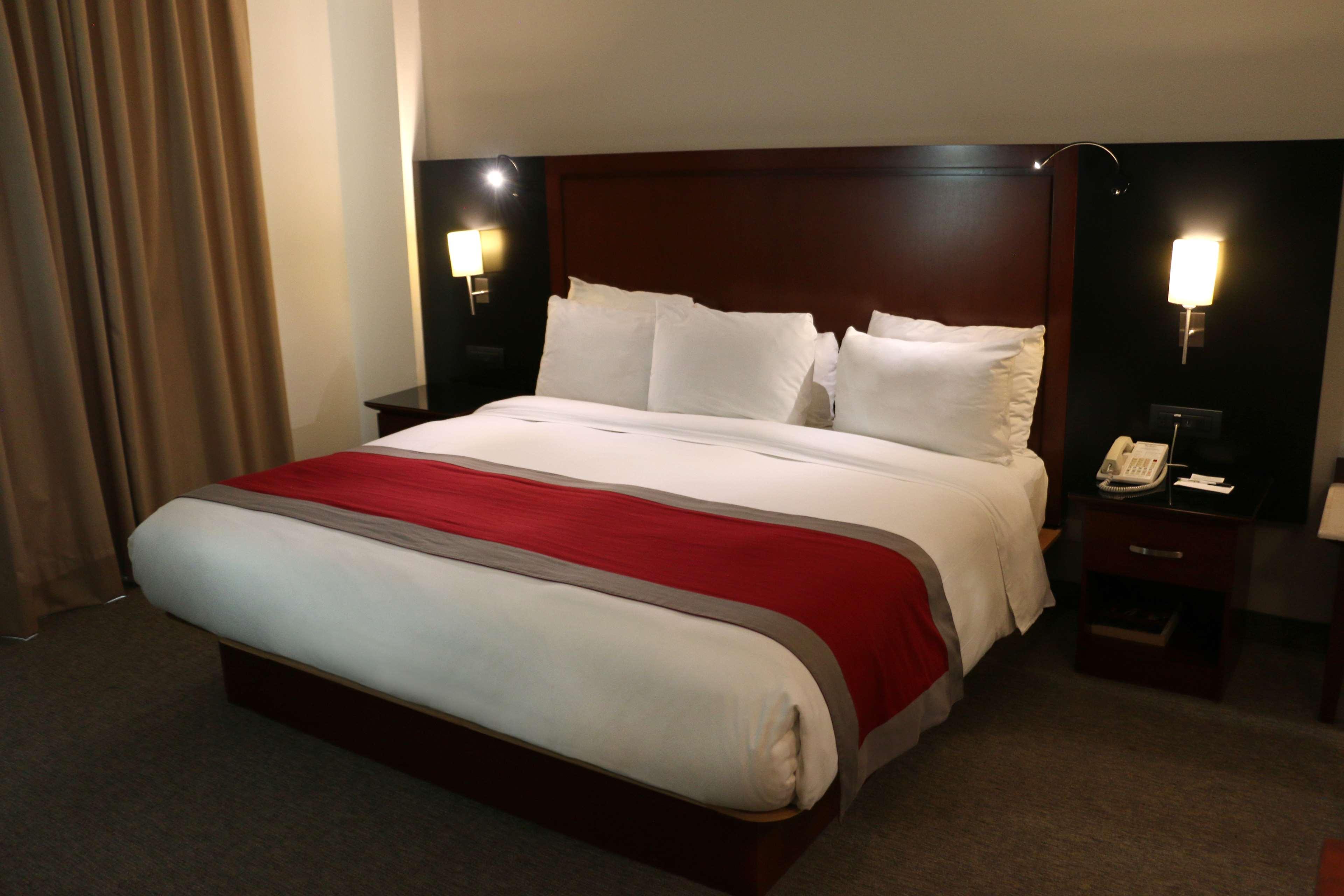 Radisson Poliforum Plaza Hotel León Eksteriør bilde