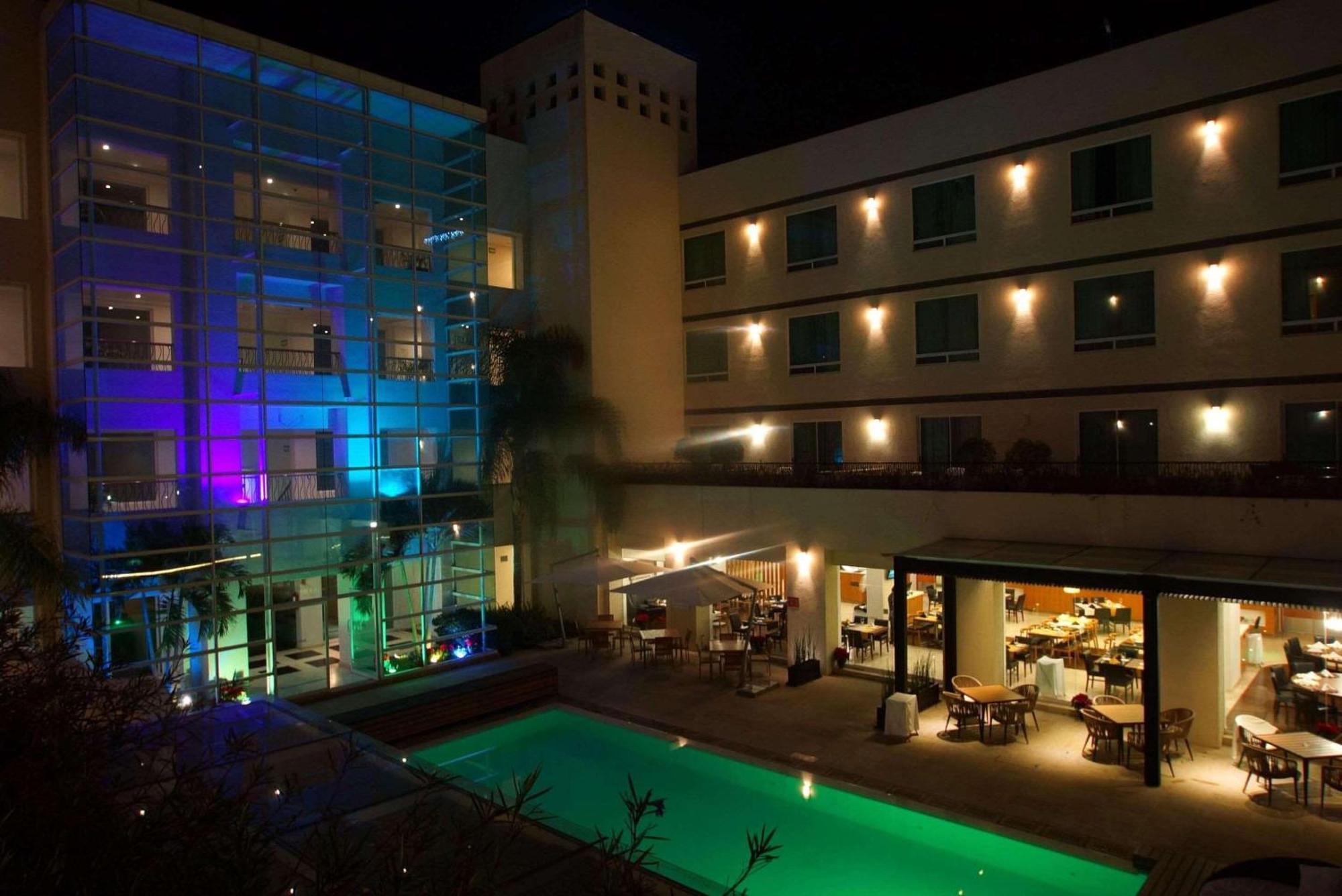 Radisson Poliforum Plaza Hotel León Eksteriør bilde