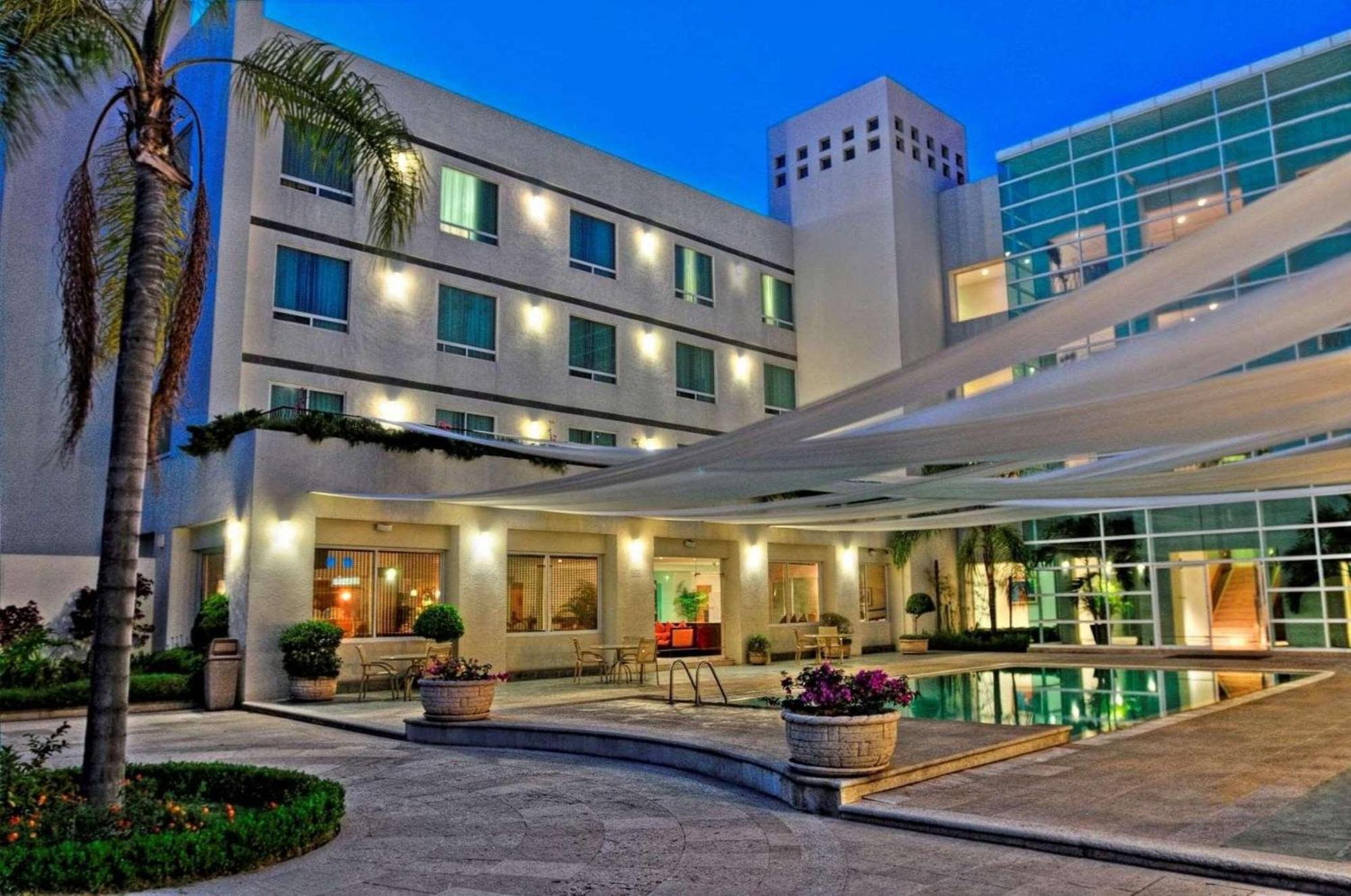 Radisson Poliforum Plaza Hotel León Eksteriør bilde